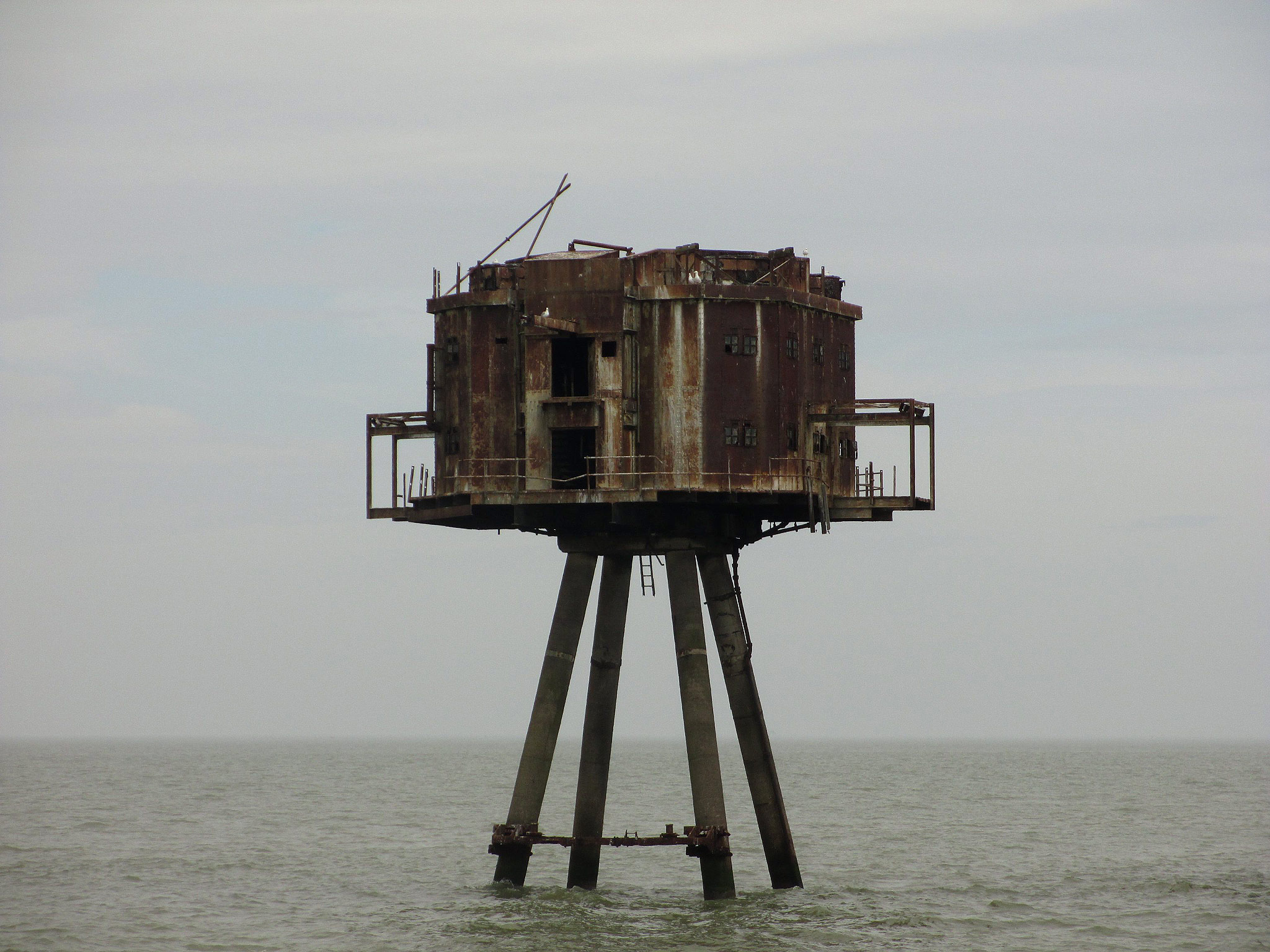 Maunsell Forts